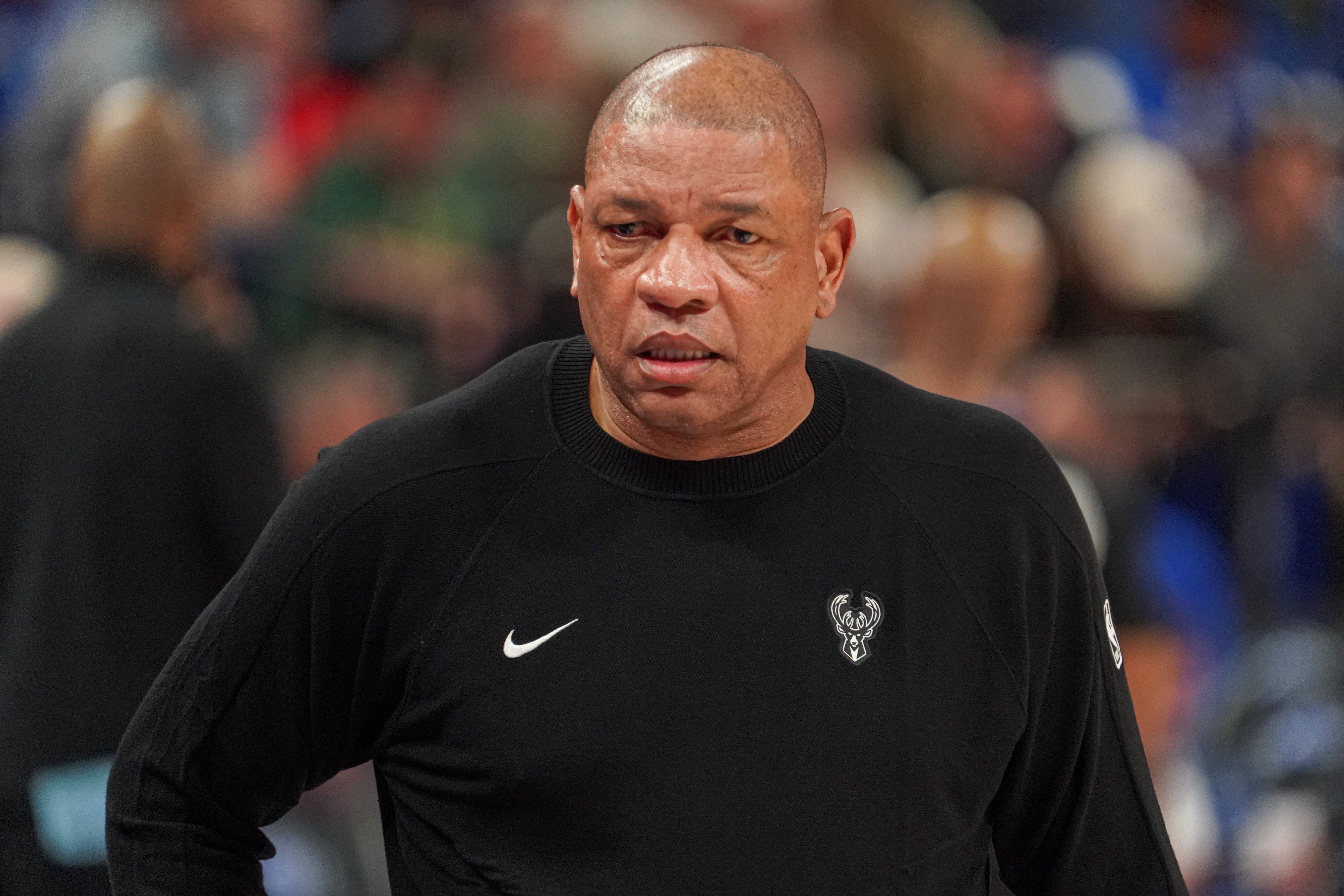 b体育网页版-雄鹿为何无法克服困境？里弗斯：实力不够强 也存在健康问题